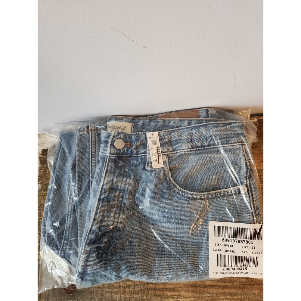 NWT Madewell The Curvy Darted Barrel-Leg Jean Blue 29 - Picture 6 of 7